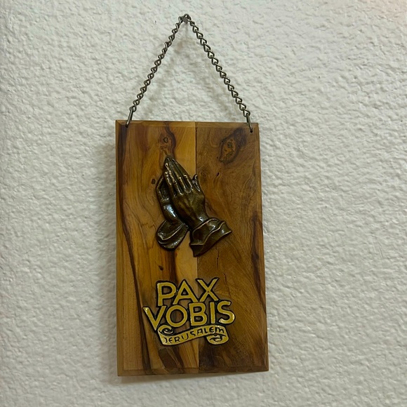 Vintage Pax Vobis and Praying Hands on Wood - Picture 2 of 16